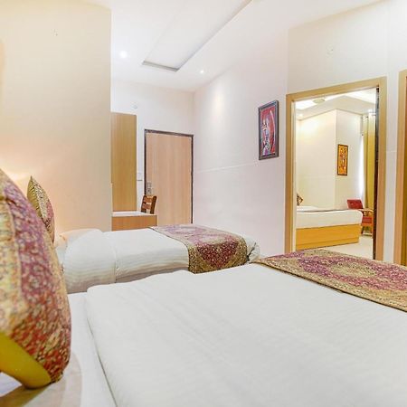 Hotel Ricky International Amritsar Exterior photo